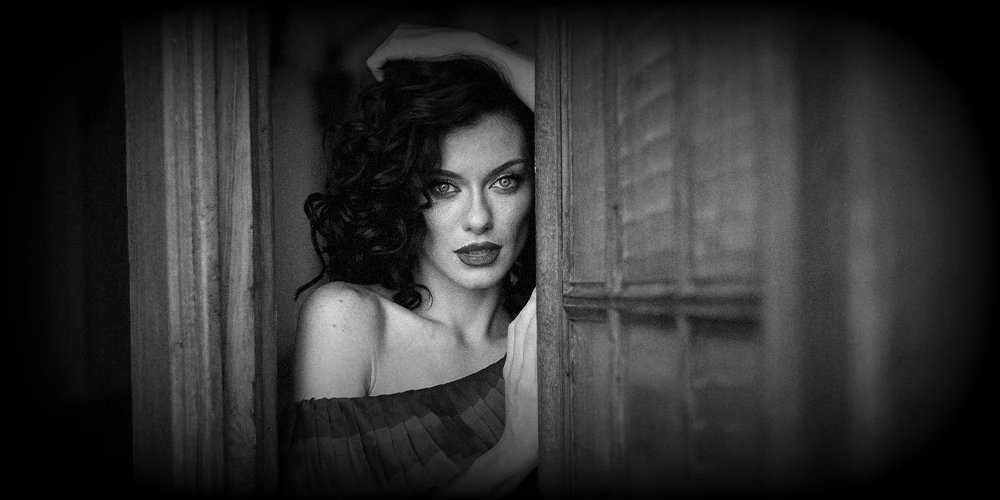 Sex Around The World - Beautiful Gipsy Woman